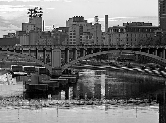 Compressed Minneapolis compressed along the Mississippi River